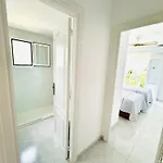 Bonito Con Piscina A 50 Metros De La Playa! Lägenhet *