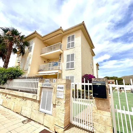 Bonito Con Piscina A 50 Metros De La Playa! * Port de Pollenca