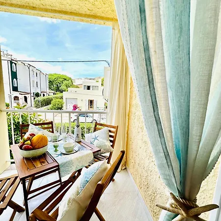 Bonito Con Piscina A 50 Metros De La Playa! *