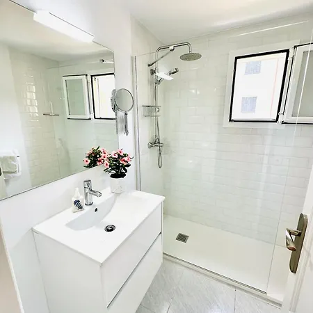 Apartmán Bonito Con Piscina A 50 Metros De La Playa!
