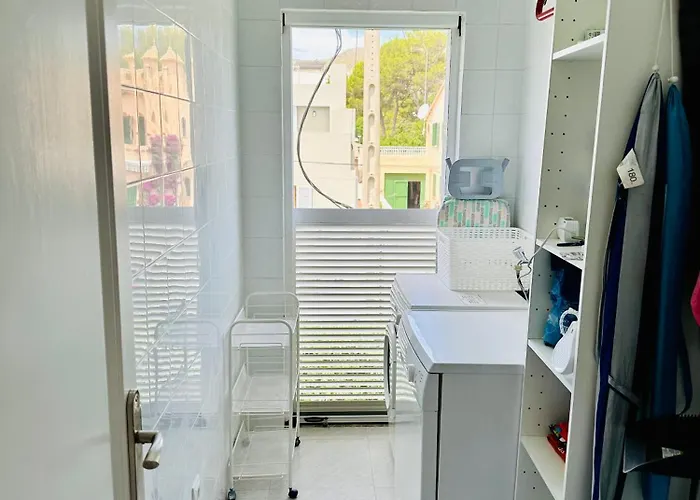 Bonito Con Piscina A 50 Metros De La Playa! Port de Pollença